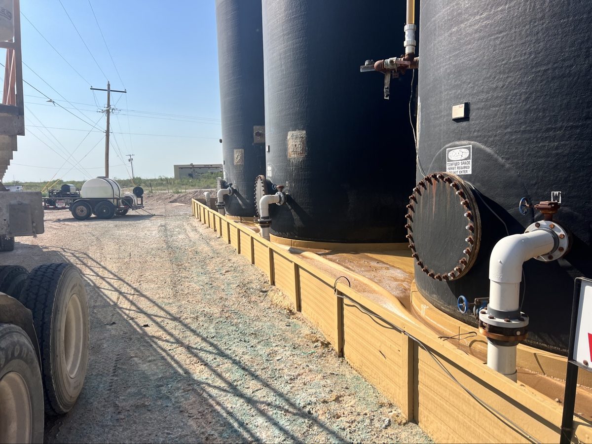 Oilfield tank location serviced by Can You Dig It